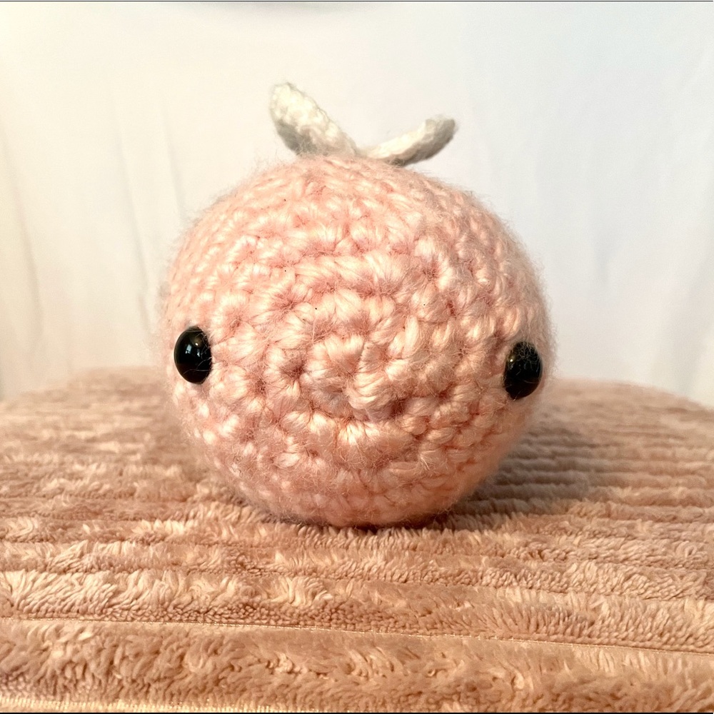Crochet bee - Picture 2 of 2